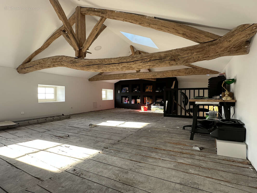 Maison à LOUZAC-SAINT-ANDRE