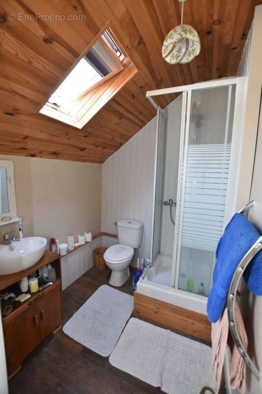 Maison à VERNEUIL-MOUSTIERS