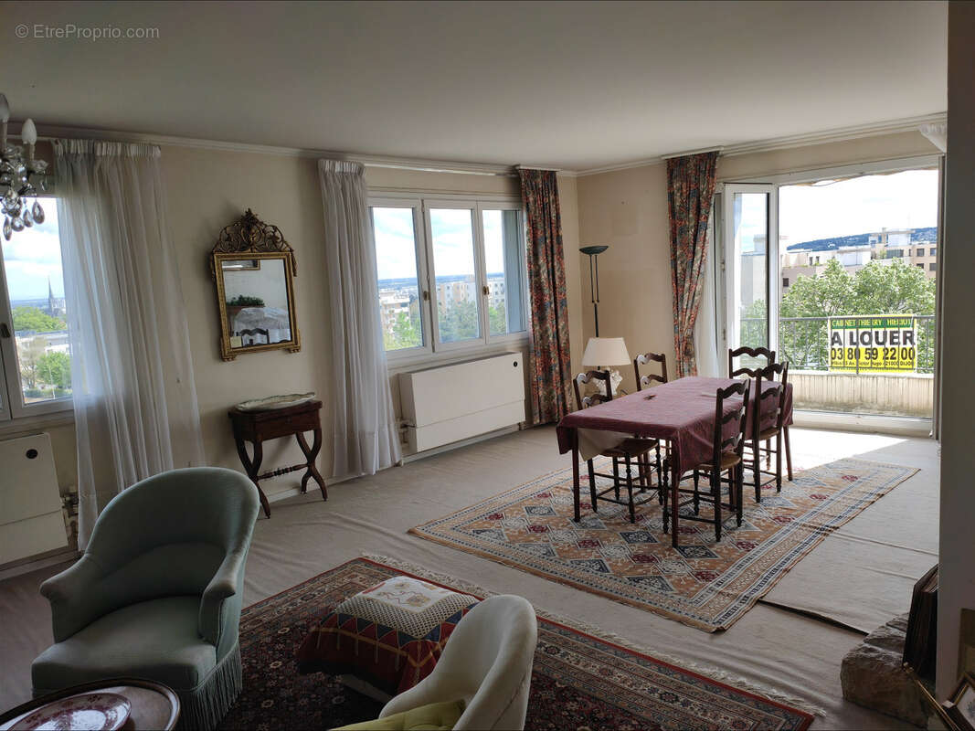 Appartement à TALANT