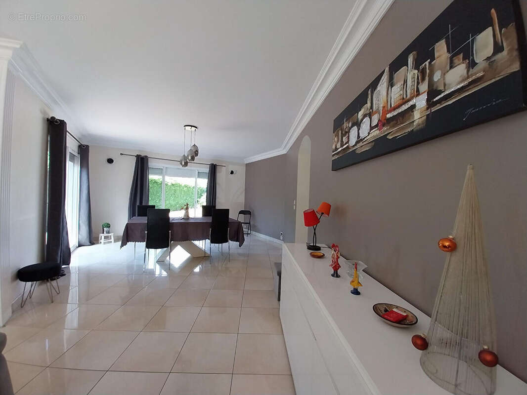 Maison 188m² à fontaine-le-comte - photo 4