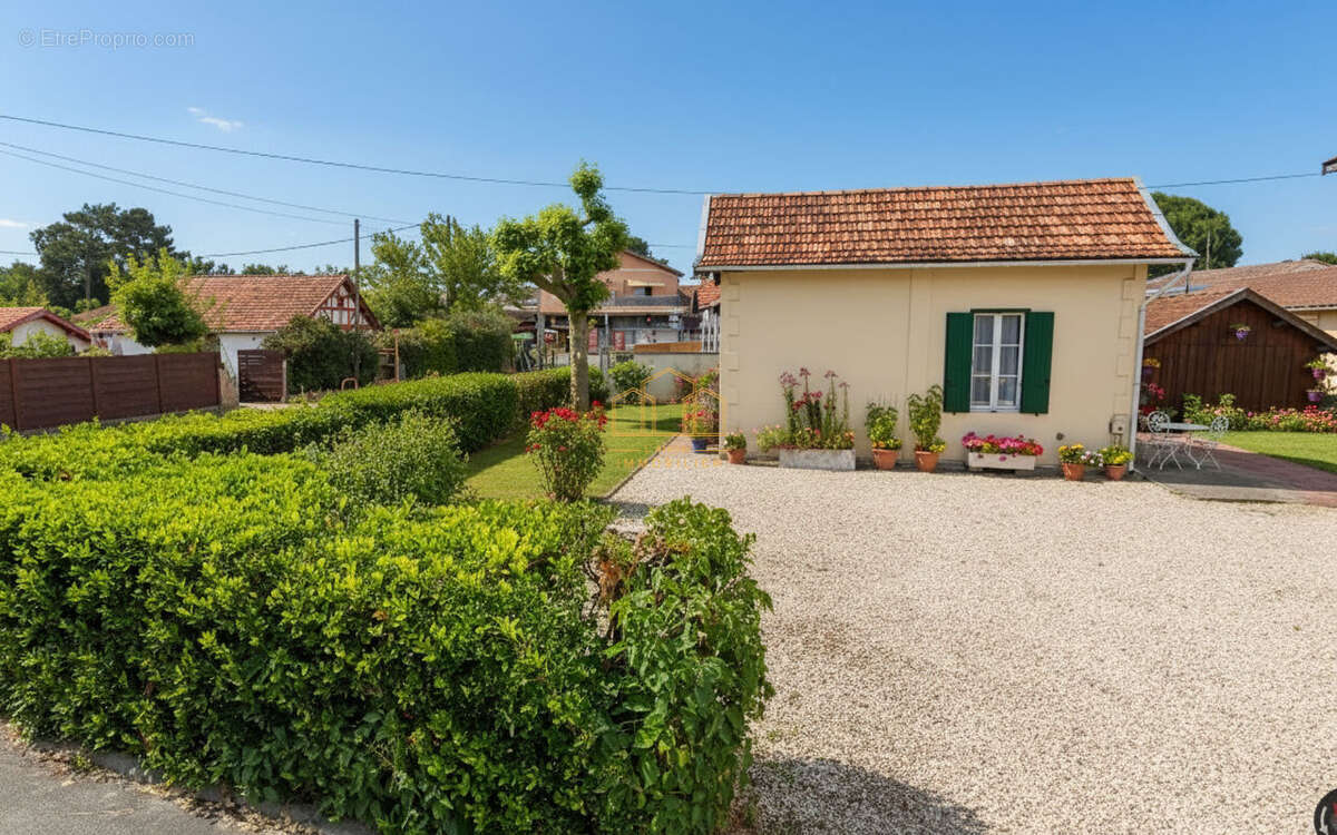 Maison à LANTON