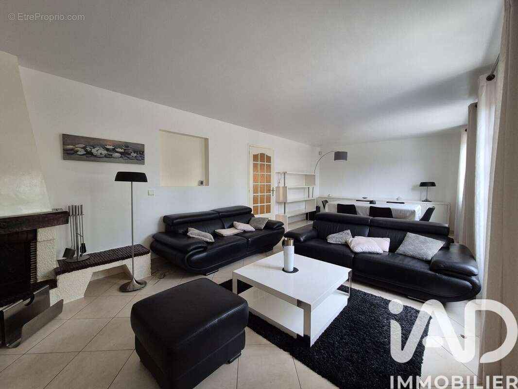 Photo 3 - Maison à SUCY-EN-BRIE