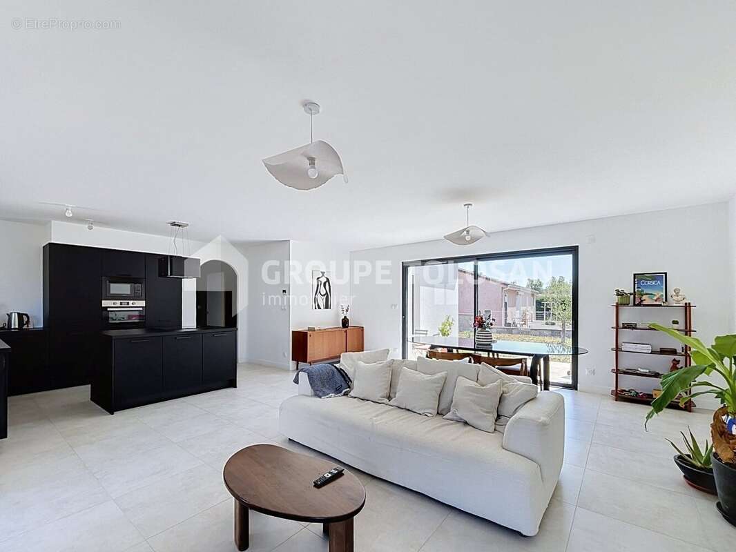 Maison 96 m² à Lavaur  - photo 4