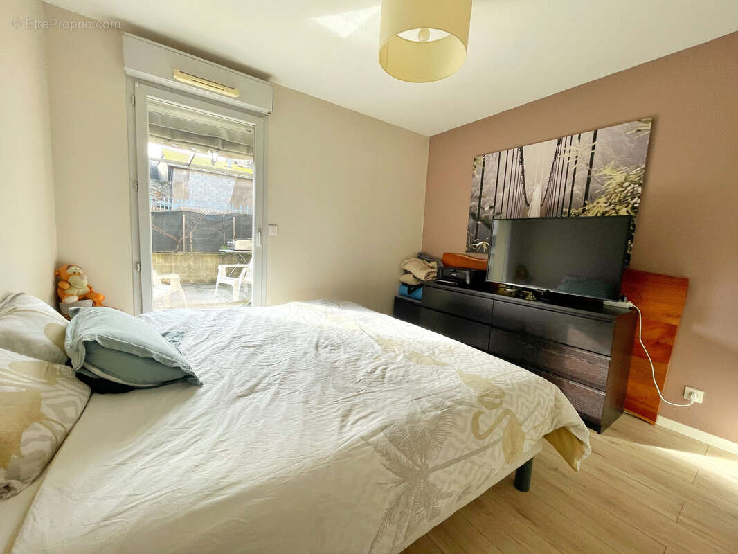 Appartement à CONDRIEU