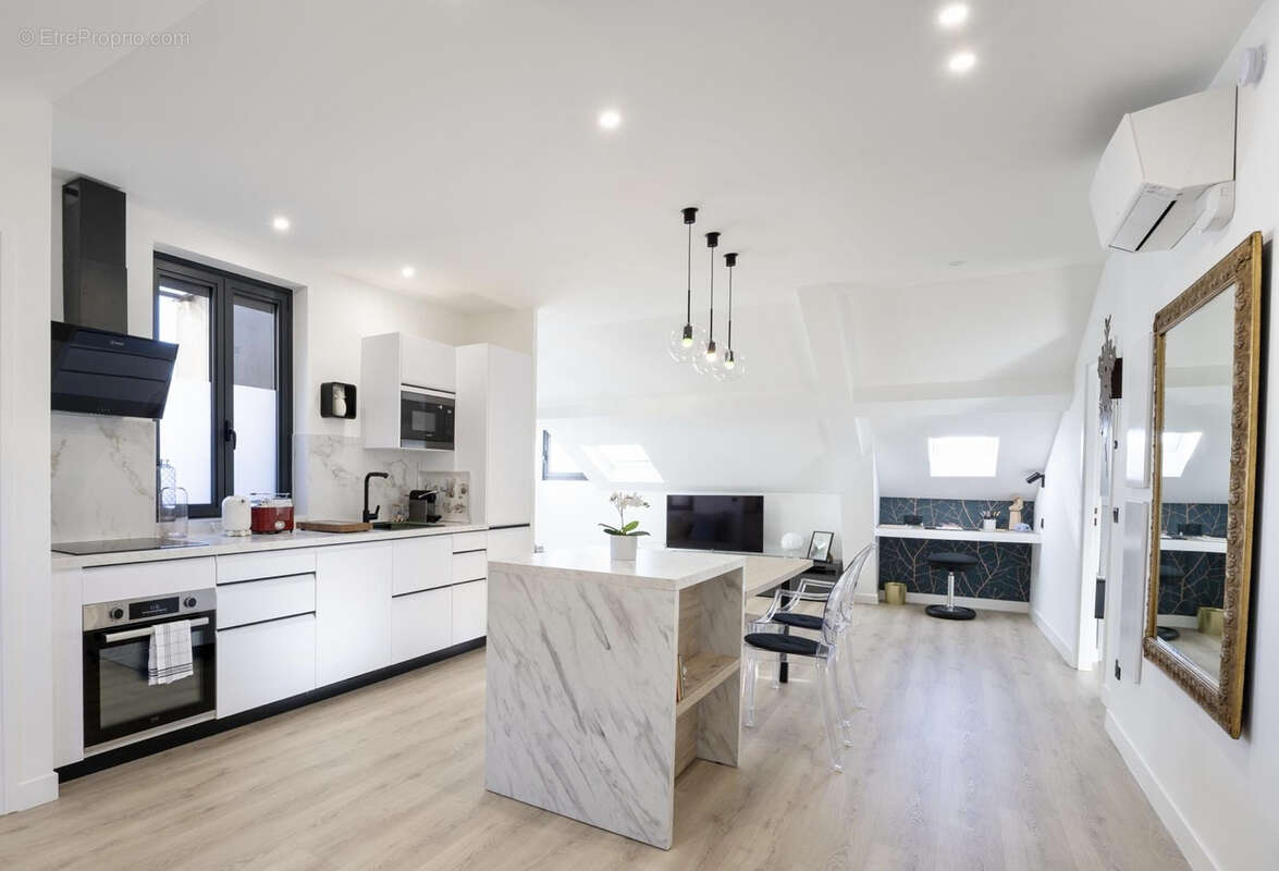 Appartement à BEAUSOLEIL