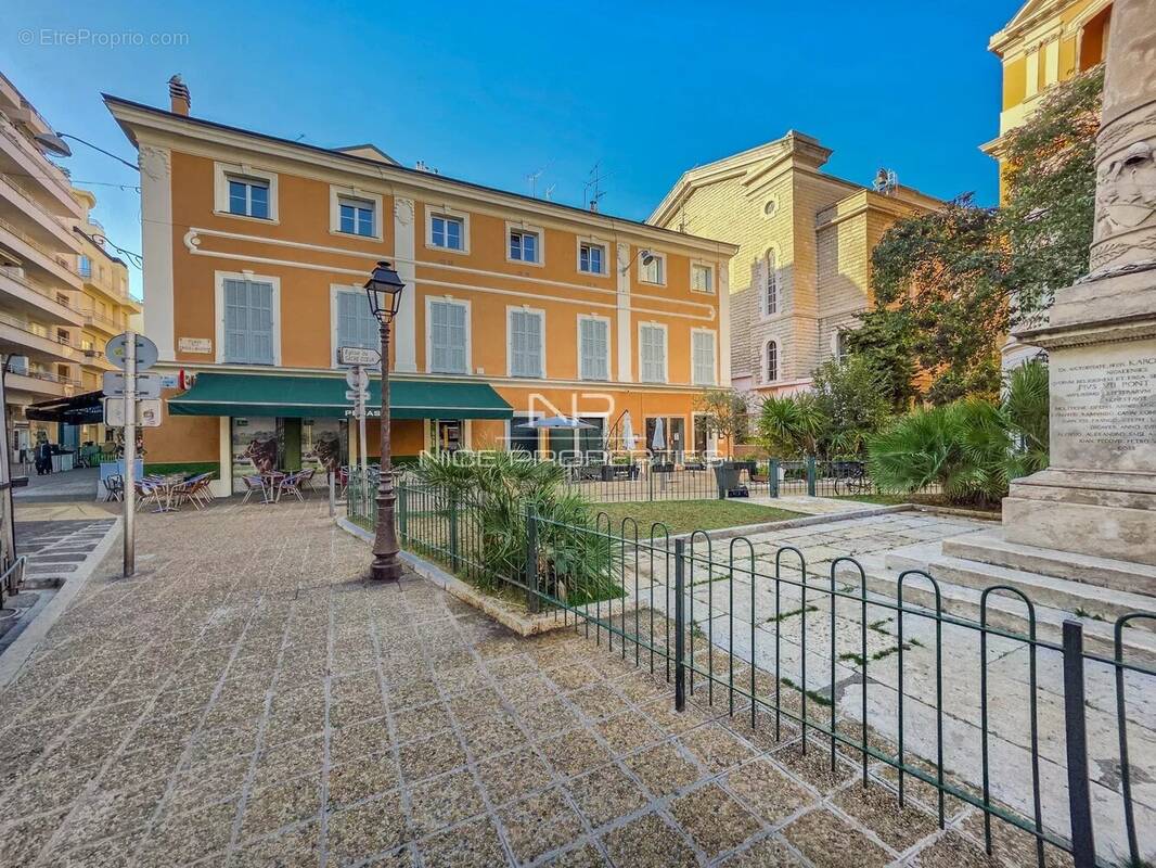 Appartement à NICE