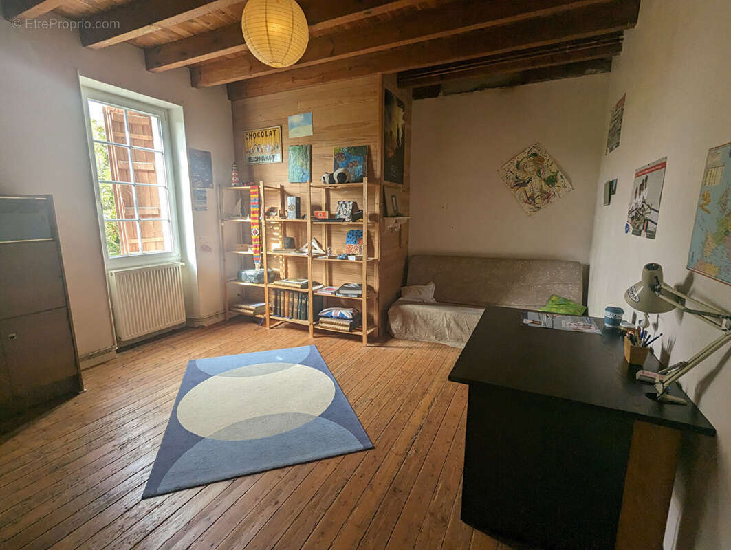 Maison à BRASSAC