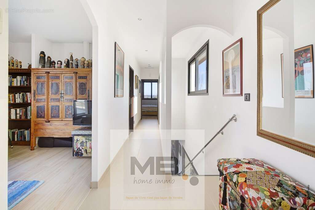 Maison à LACROIX-FALGARDE