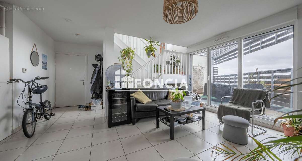 Appartement à BORDEAUX