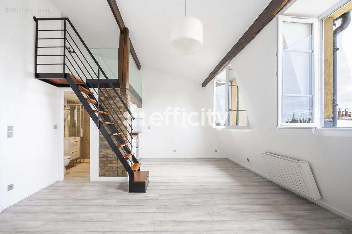 Appartement à PARIS-12E
