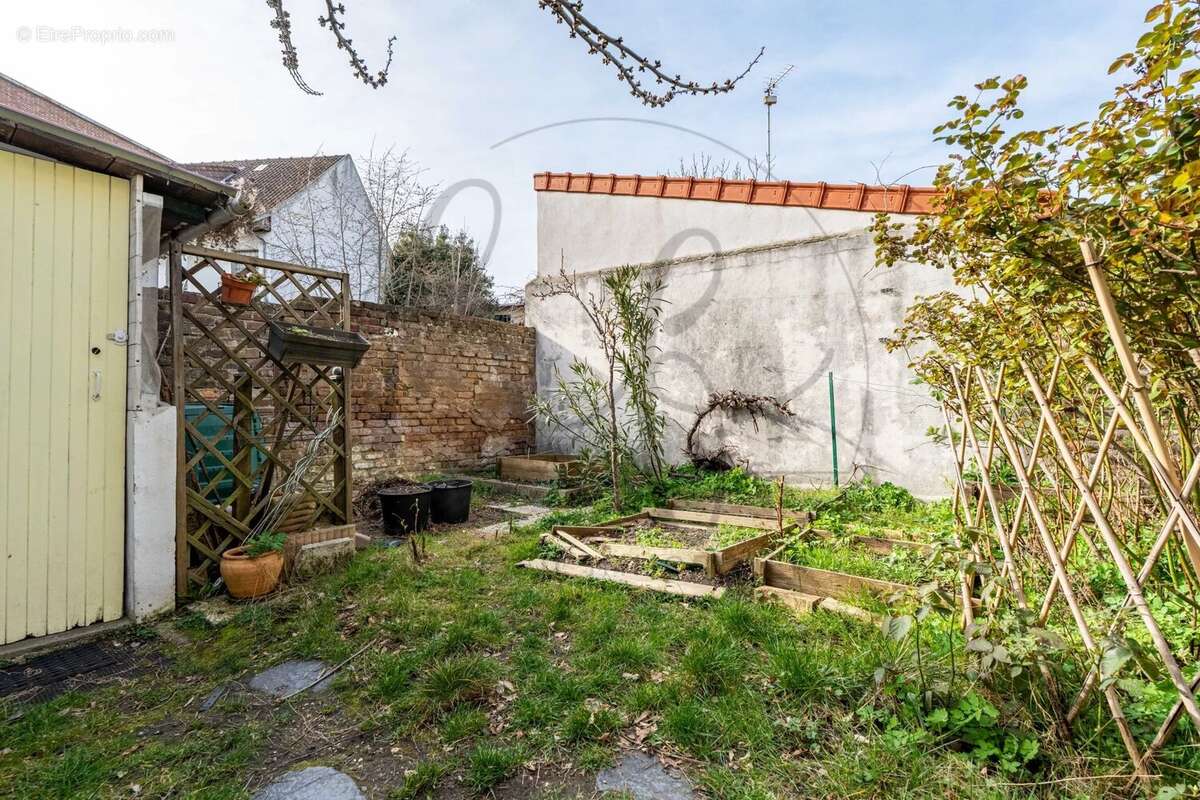 Appartement à COLOMBES