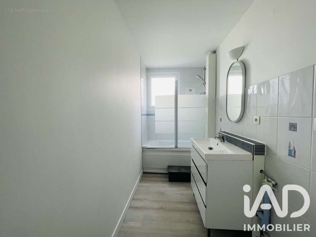Photo 7 - Appartement à SAINT-JULIEN-LES-VILLAS