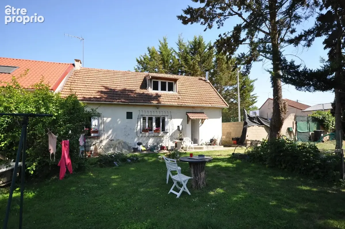 Terrain 3940 m² à Boissy-Sous-Saint-Yon  - photo 4