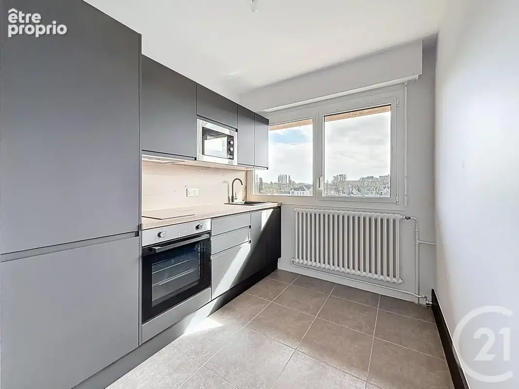 Appartement 2 pièces 45 m² à vendre à Chartres (28000) - photo 3