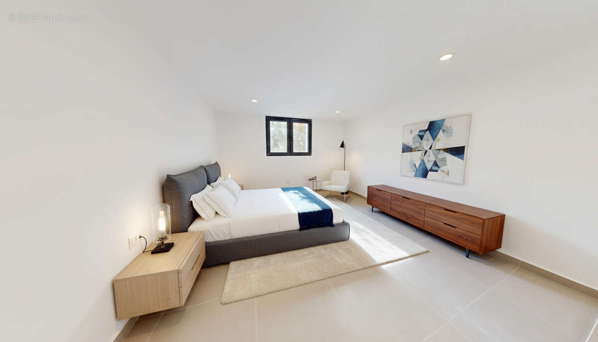 Maison à CARRIERES-SUR-SEINE