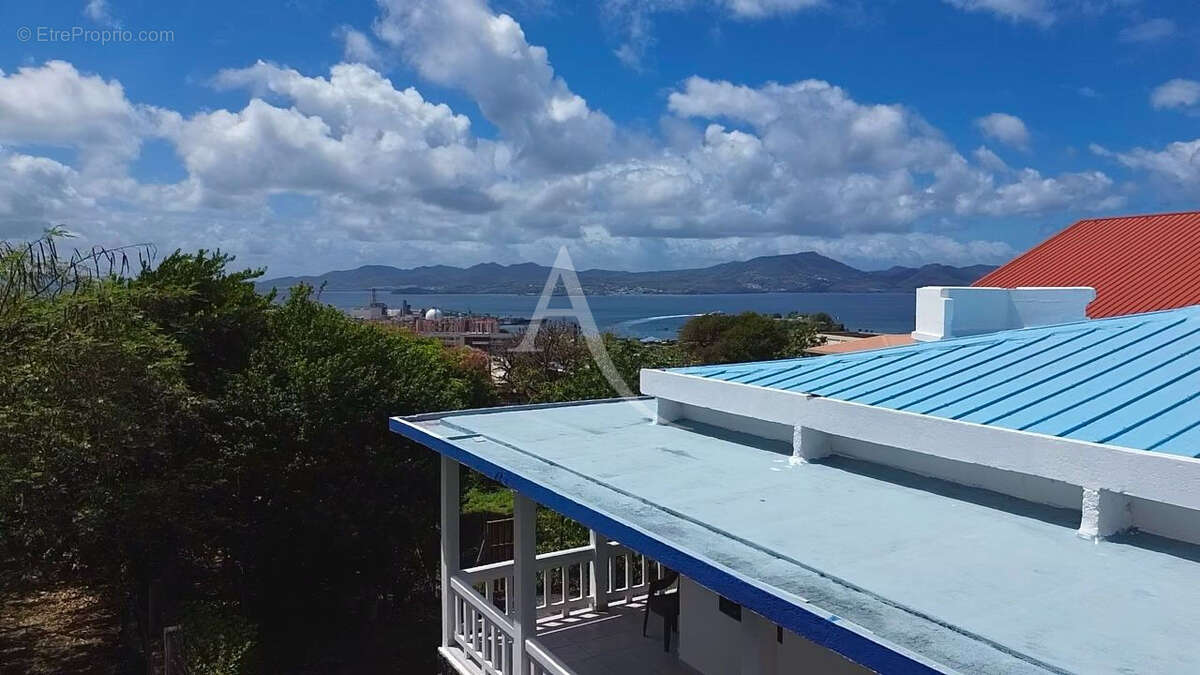 Maison à FORT-DE-FRANCE