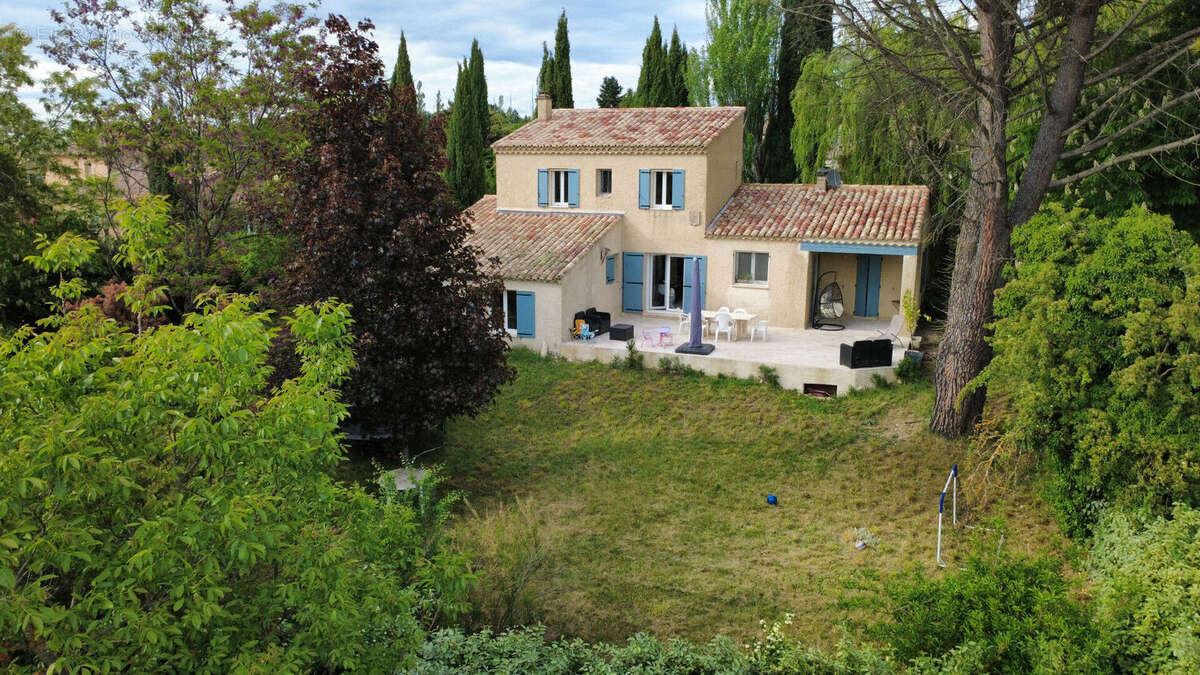 Maison à MALAUCENE