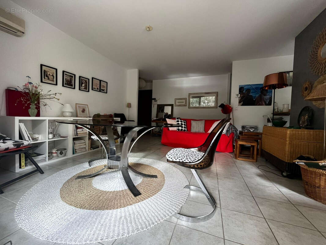 Appartement à NIMES