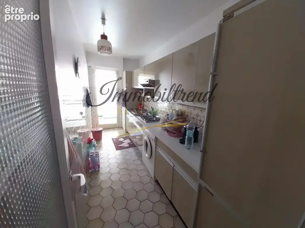 ROQUEBRUNE PLAGE - EXCLUSIVITE !! Lumineux 2 pièces traversant - photo 10