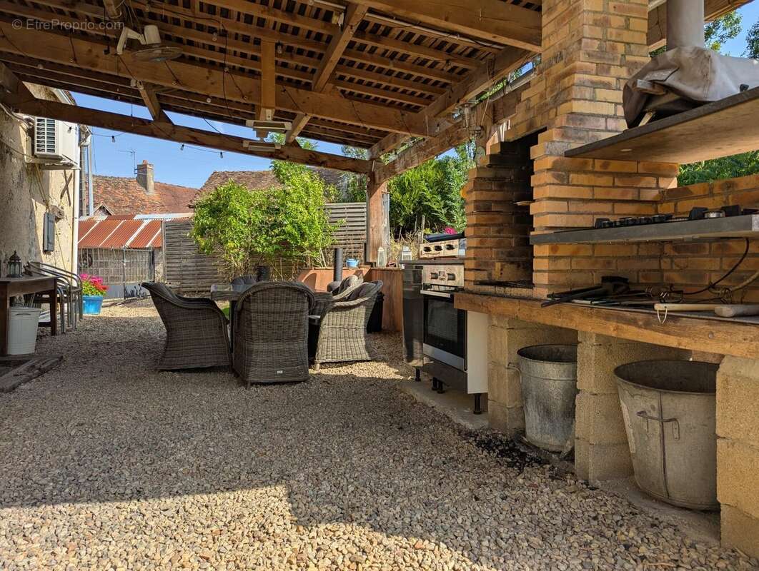 Charmante propriété familiale avec piscine dans la Vienne - photo 18