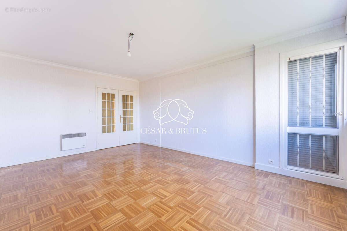 Appartement à CALUIRE-ET-CUIRE
