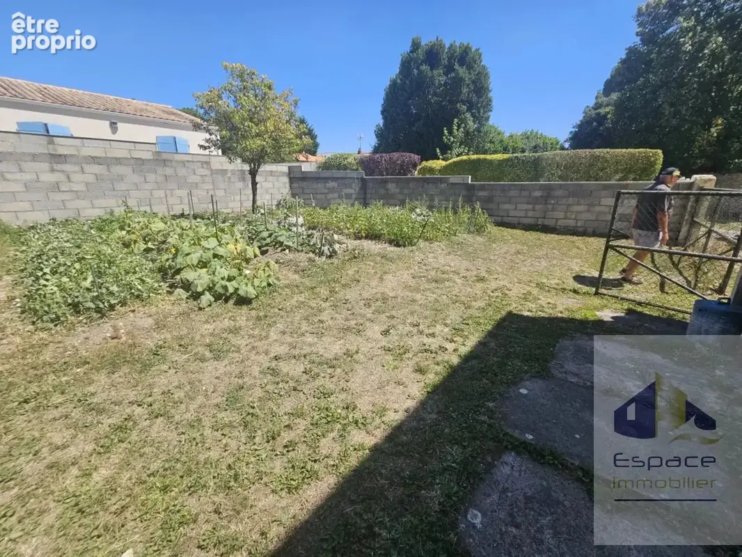 Maison en pierre de 102m²,1012m² de parcelle - photo 11