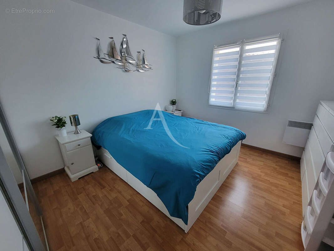 Maison à SAINT-ETIENNE-DU-BOIS