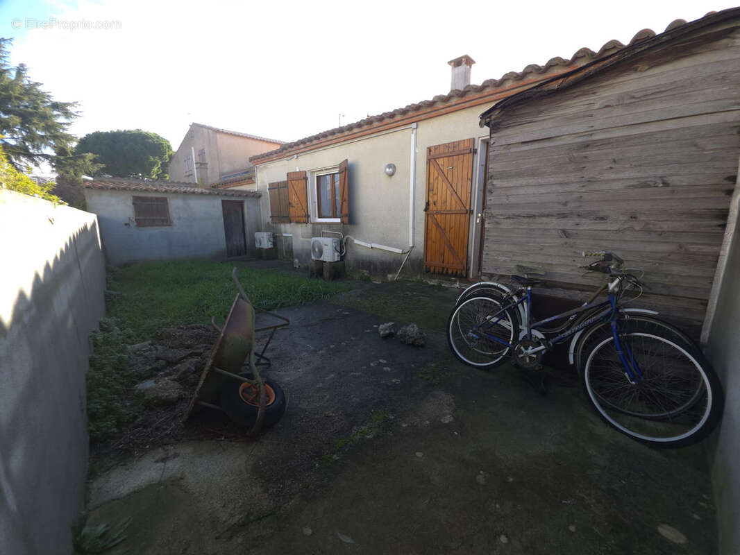 Autre à VILLELONGUE-DE-LA-SALANQUE