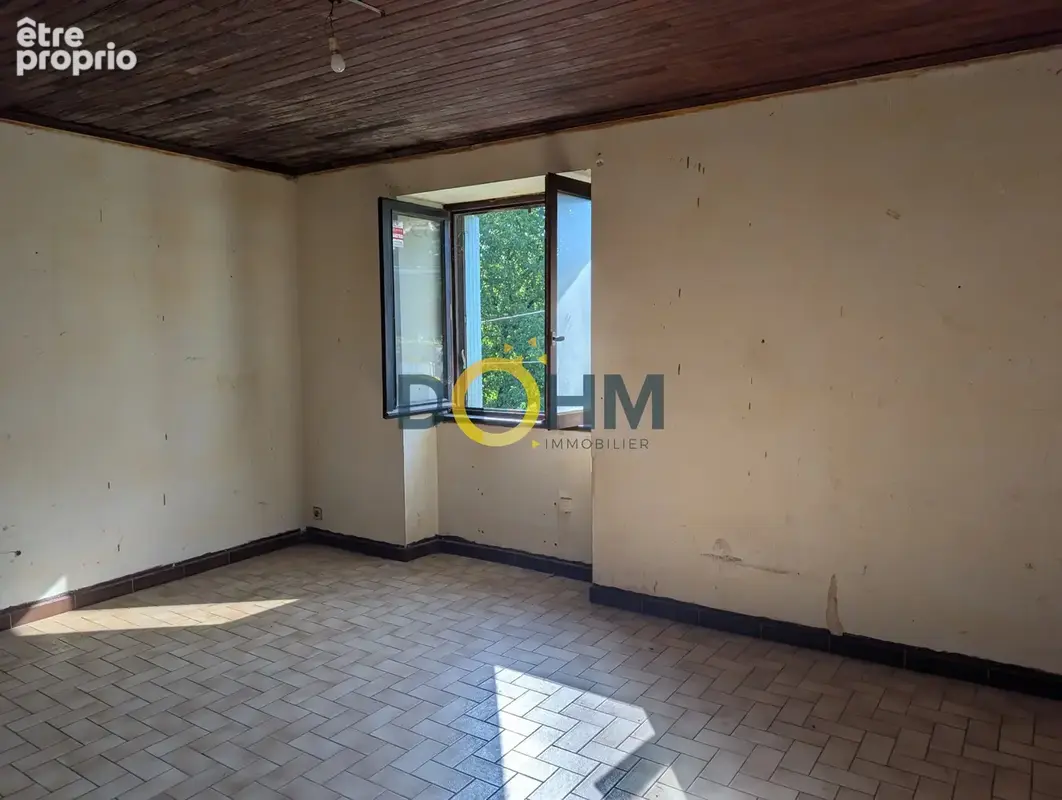 Maison avec jardin et garage - photo 10