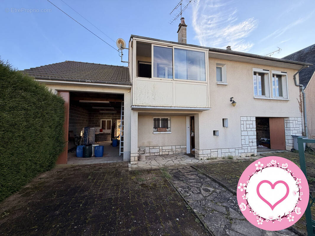 Maison à SAINT-PERE-SUR-LOIRE