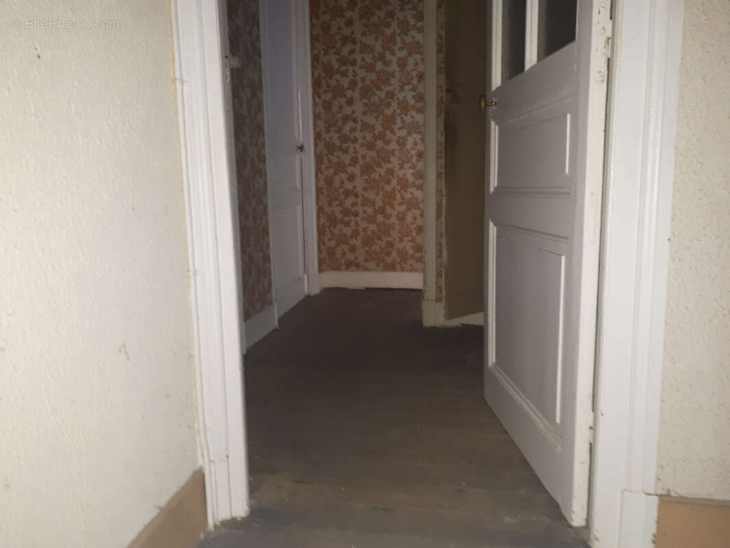 Maison à AVAILLES-LIMOUZINE