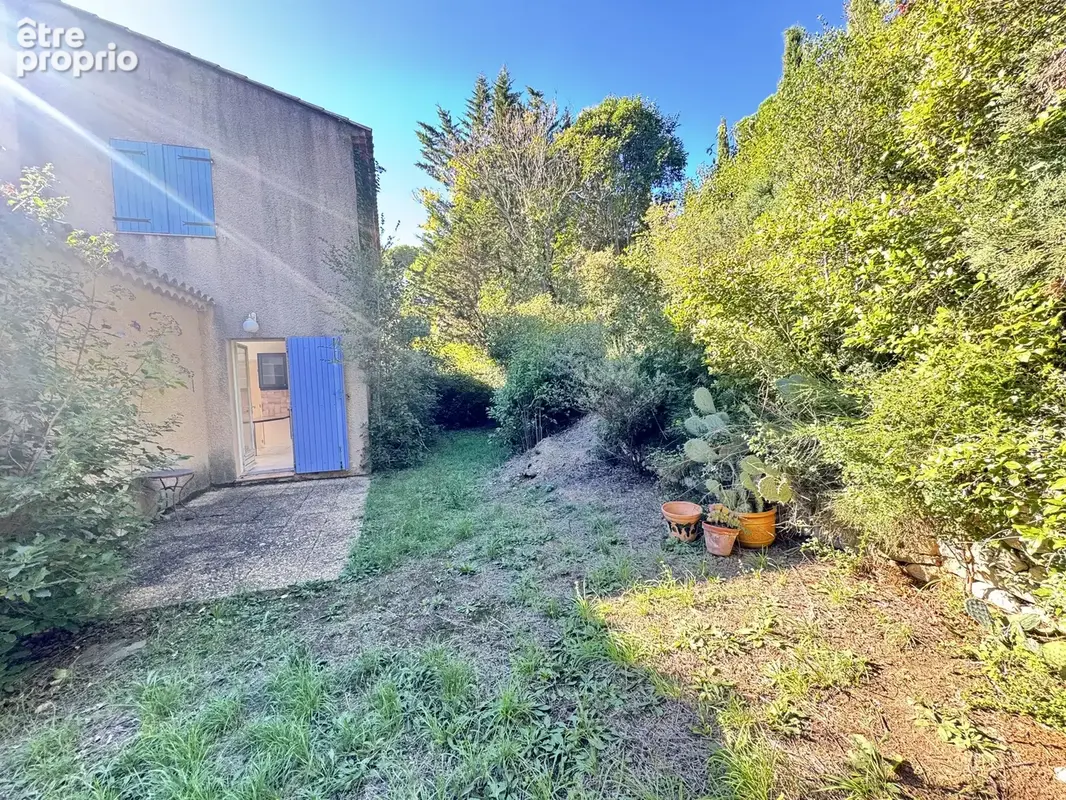 Aix en Provence. Maison familiale avec jardin et proche du centre ville. - photo 14