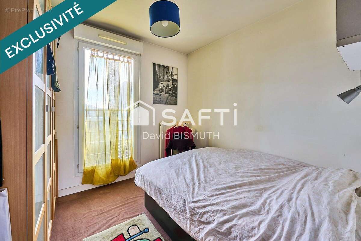 Photo 8 - Appartement à GENNEVILLIERS