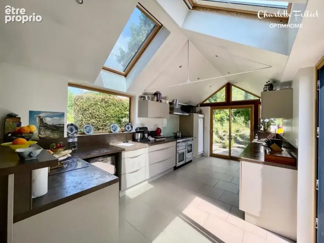 Maison de caractère en pierre à Langrolay-sur-Rance - photo 5