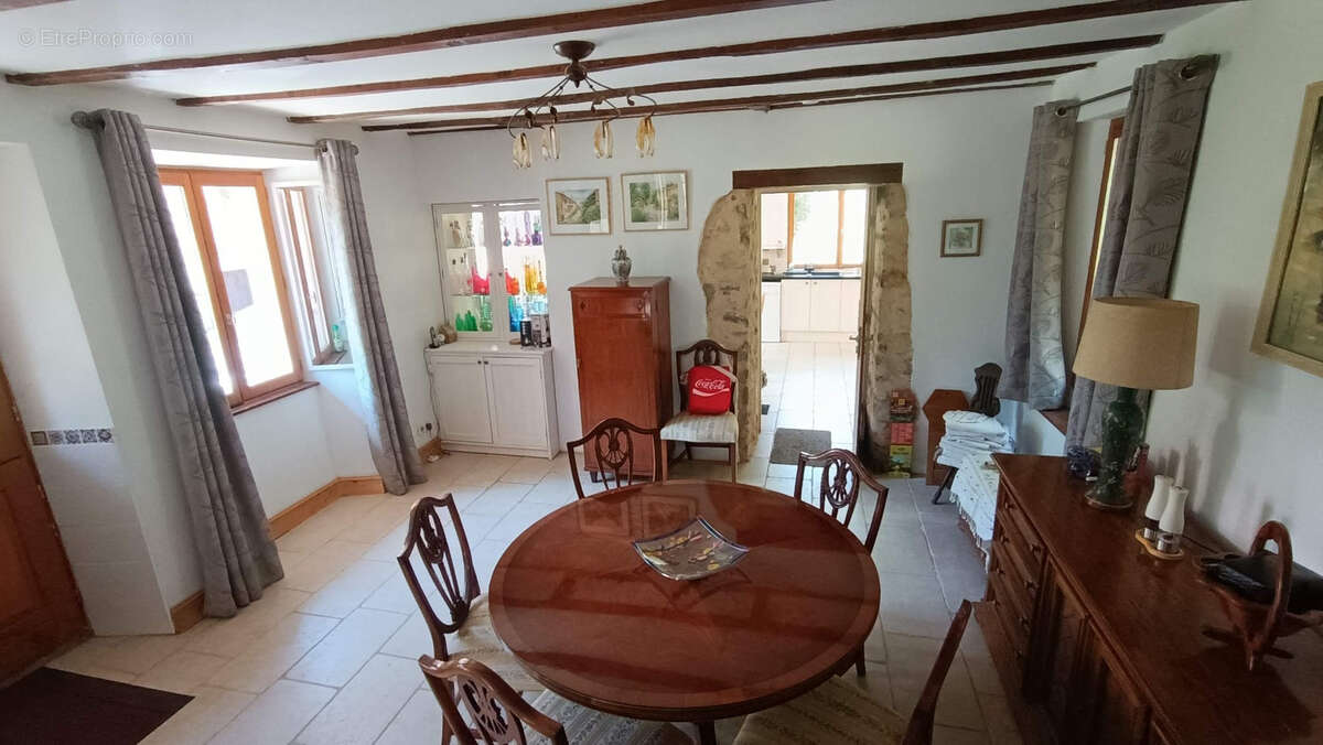 Ensemble immobilier avec ancien moulin - photo 11