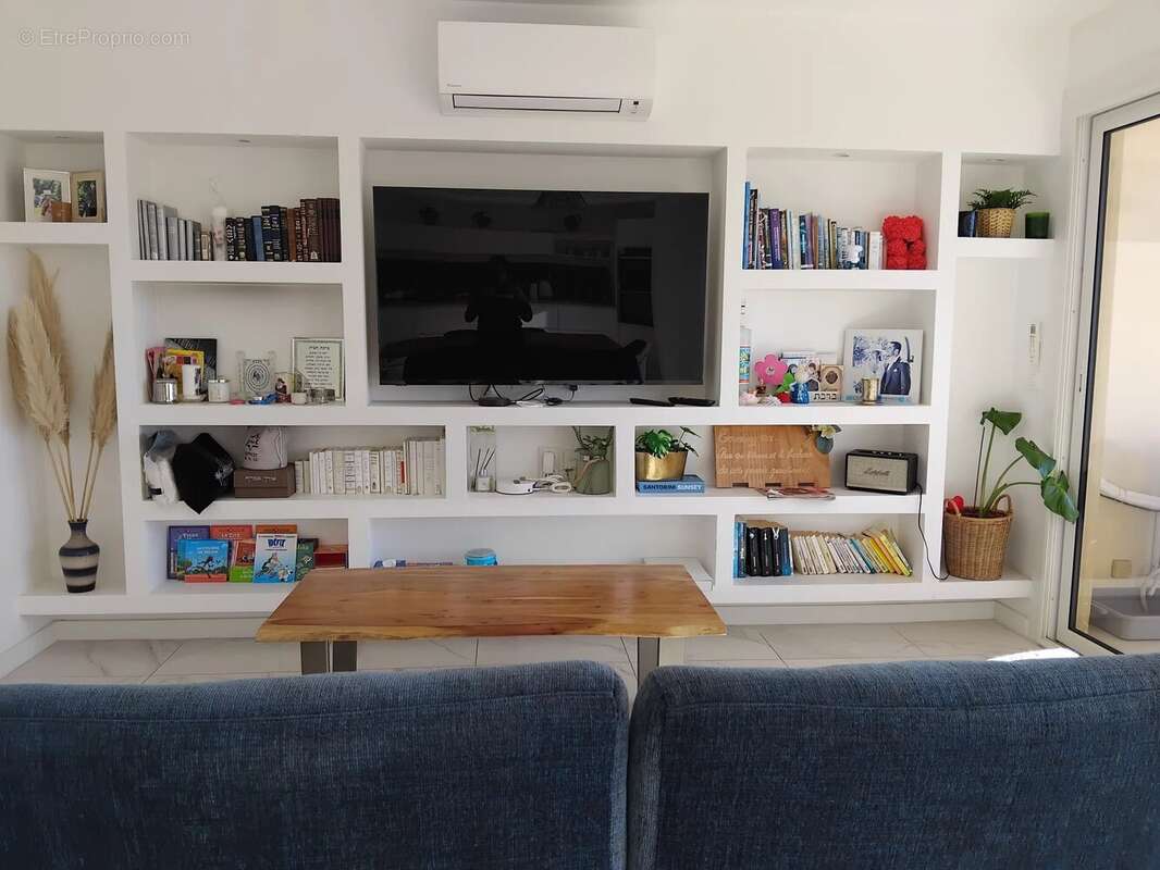 Appartement à MARSEILLE-9E