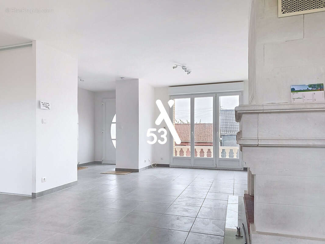 Maison à NORRENT-FONTES