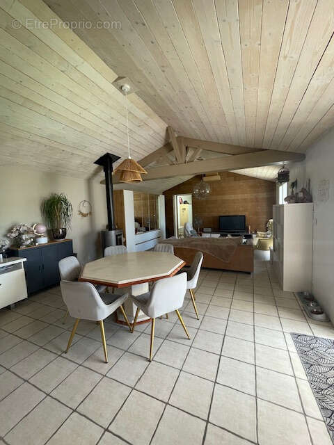 Maison à L&#039;EPINE