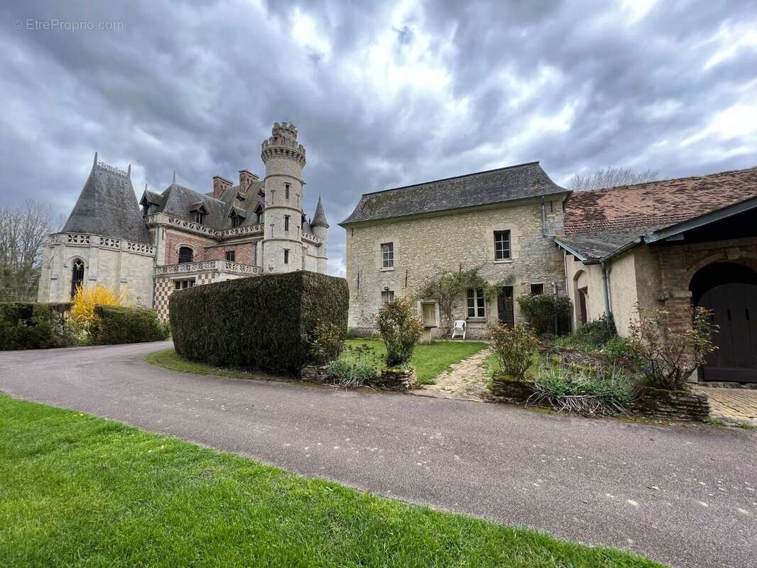 Autre à CHAUFOUR-LES-BONNIERES