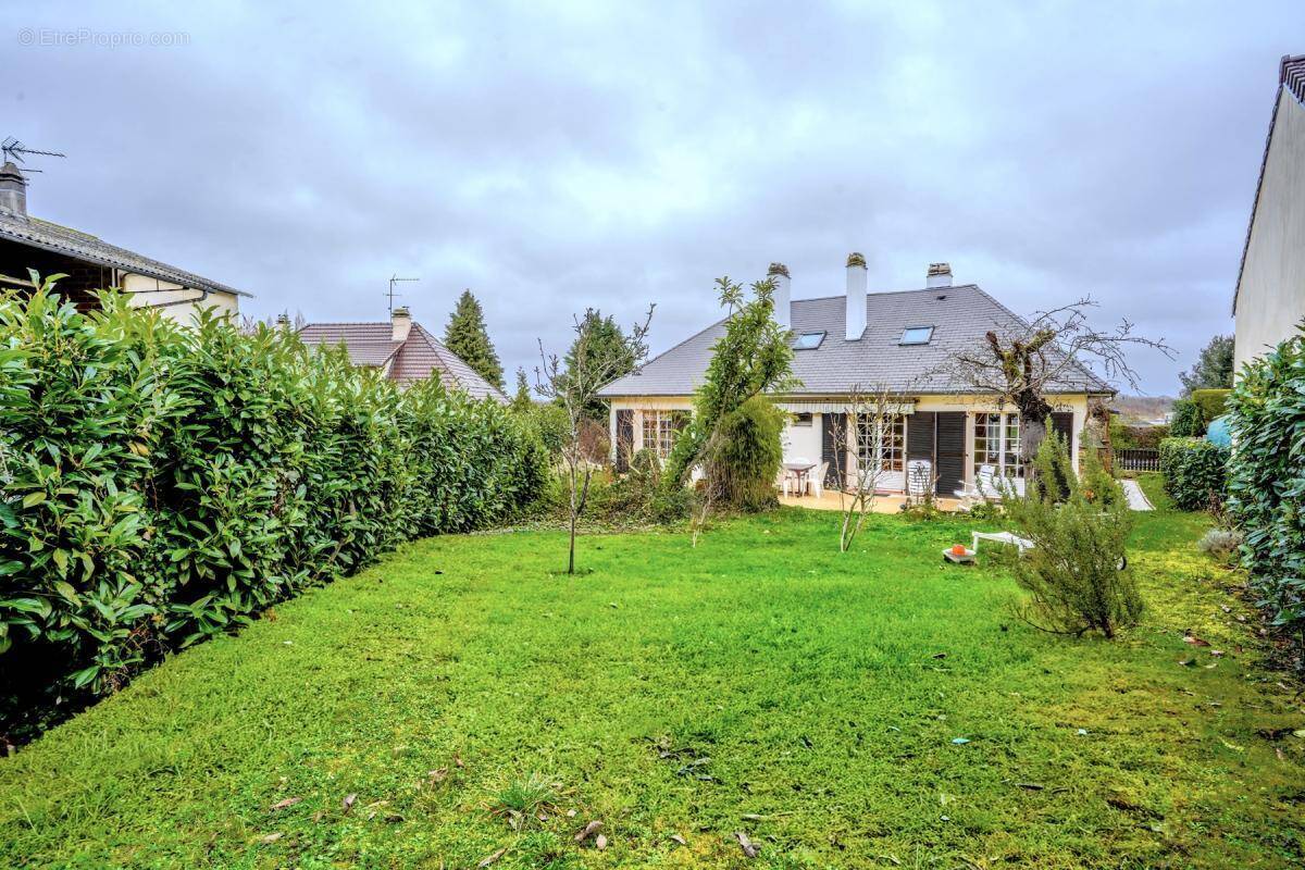 Maison à CHAMBOURCY