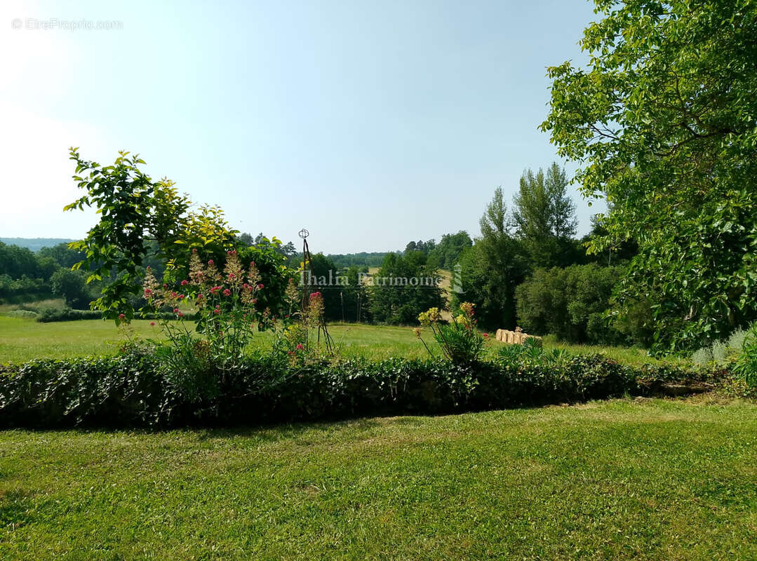 Maison à MAREUIL