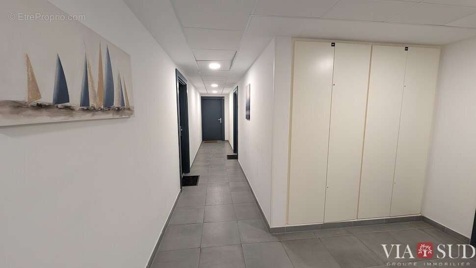 Béziers, Appartement de type 3, grande terrasse et parking - photo 10