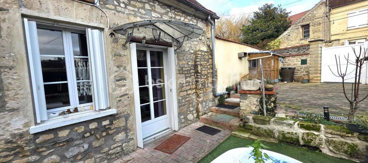 Maison à ANGY