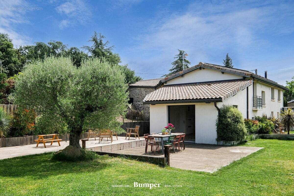 Maison à SEYSSUEL