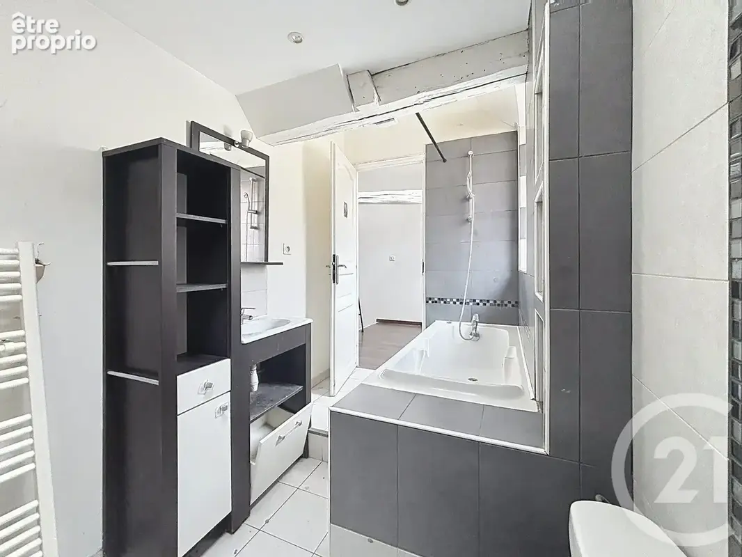 Appartement 3 pièces 65 m² à vendre à Sens (89100) - photo 7