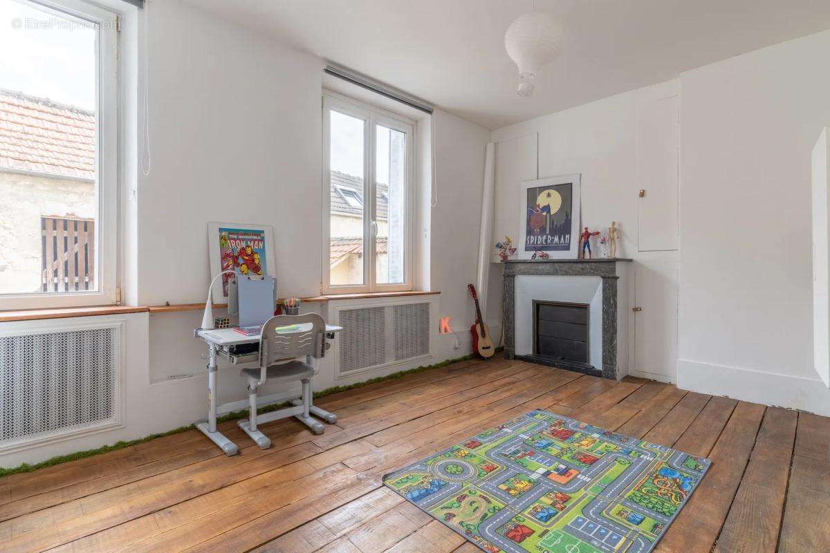 Maison à CONFLANS-SAINTE-HONORINE