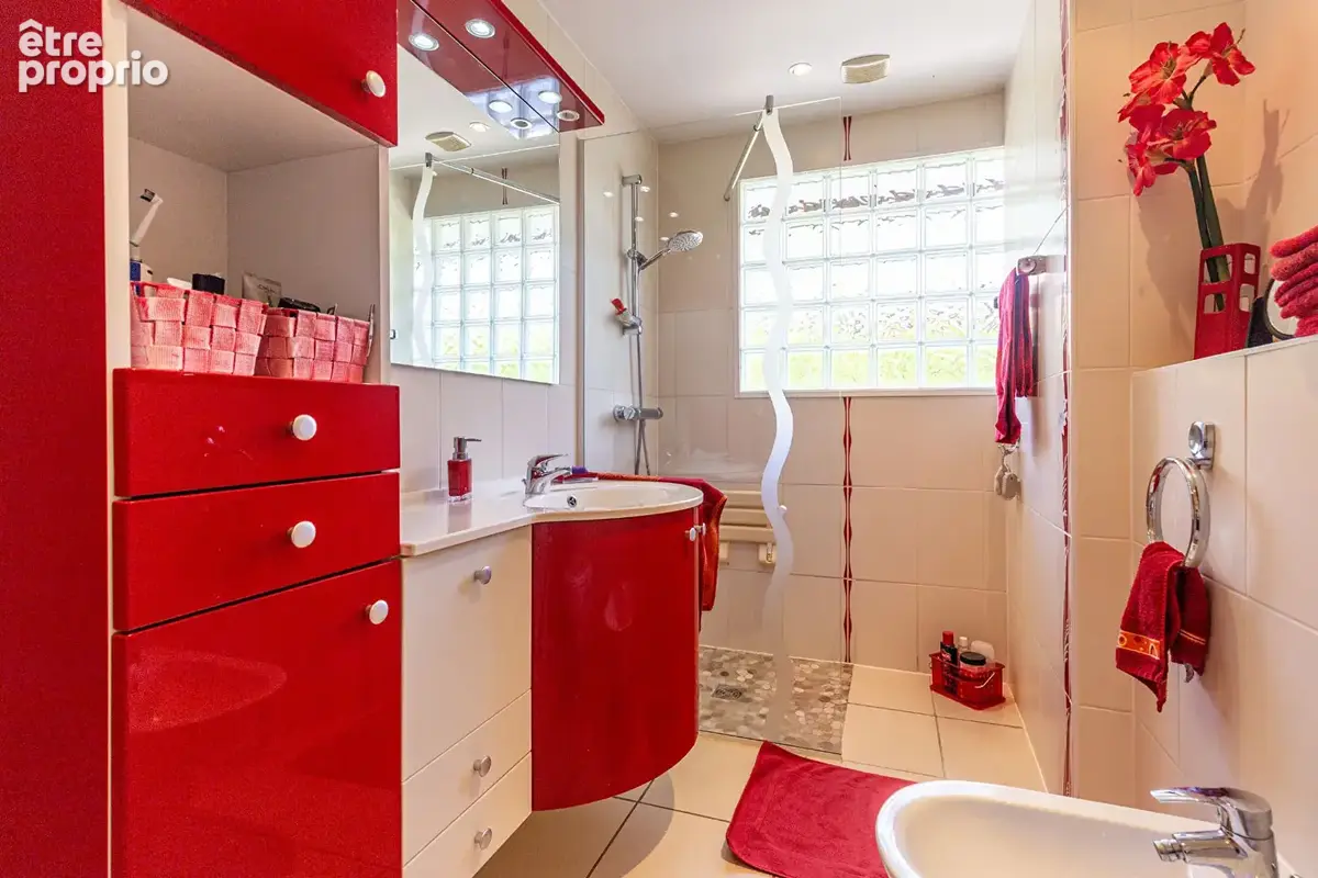 Agence immobiliere laforet - exclusivite - "bromelia" - lovagny - maison individuelle de 145,31m² - terrasses - sous sol complet - photo 18
