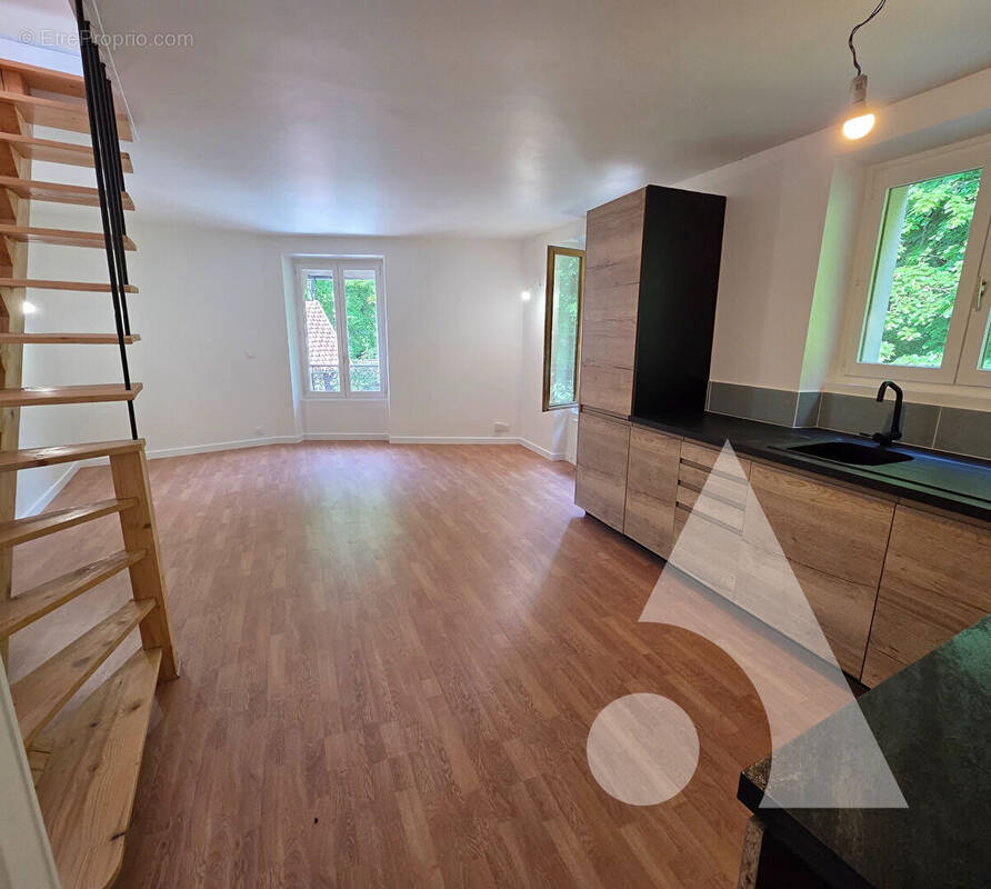 Appartement à SAINT-BRICE-SOUS-FORET