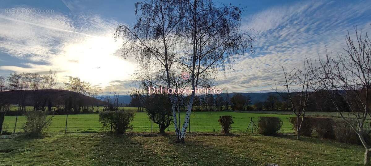 Maison à MAZEYRAT-D&#039;ALLIER