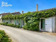 Maison à FENIOUX